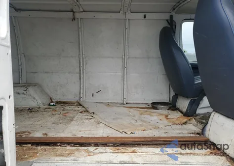 1993 Dodge Ram Van B250 z USA, uszkodzony, nr VIN 2B7HB21YXPK525069